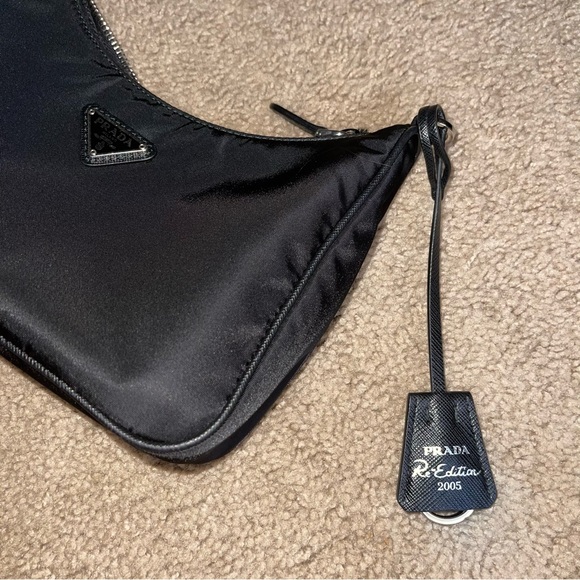 Prada re-edition 2005 - Picture 9 of 13